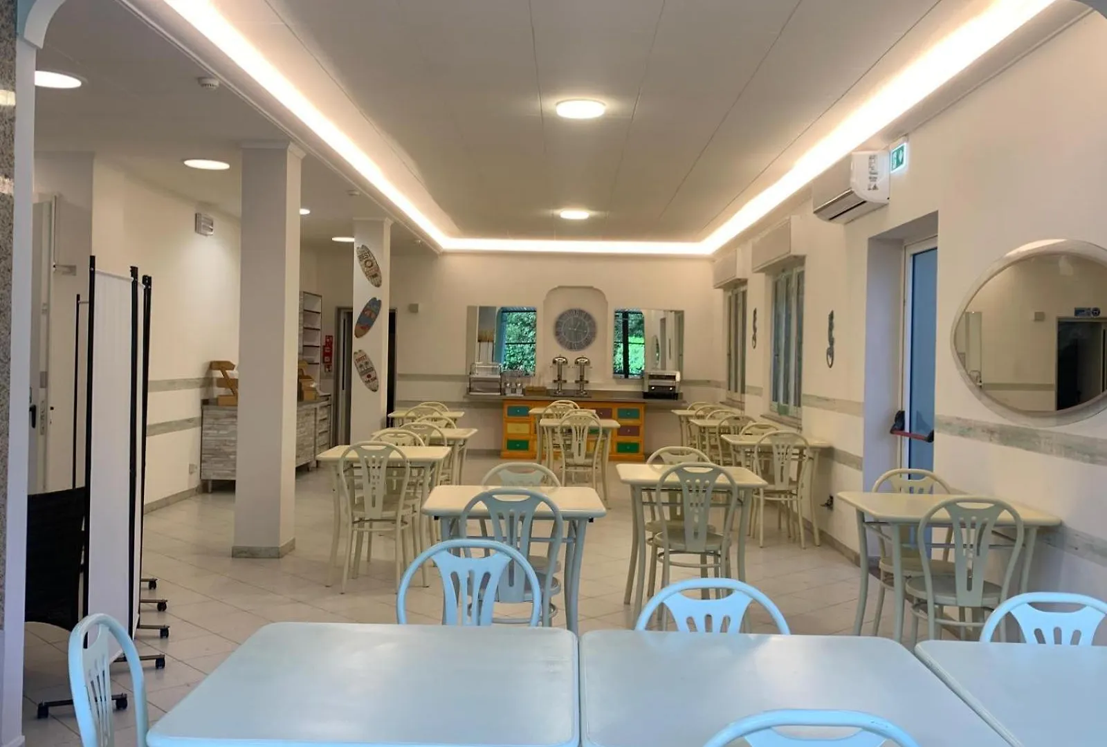 Smile Beach Hotel Nuova Gestione Riccione
